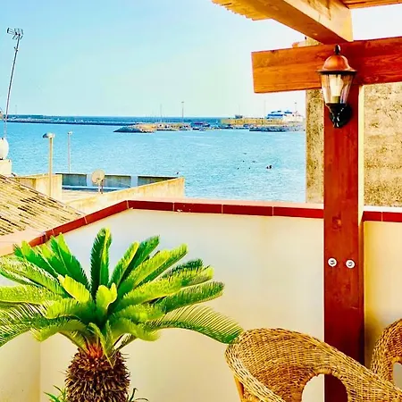 Casa Vacanza Vista Mare Pozzallo Exterior photo